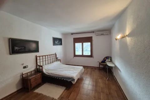 6 soveværelse Finca/Landehus til salg i Albanchez - € 120.000 (Ref: 9678137)