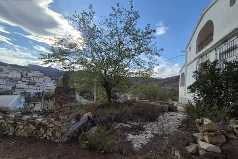 6 soveværelse Finca/Landehus til salg i Albanchez - € 120.000 (Ref: 9678137)