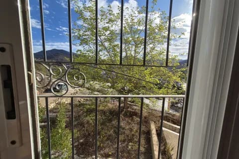 6 soveværelse Finca/Landehus til salg i Albanchez - € 120.000 (Ref: 9678137)