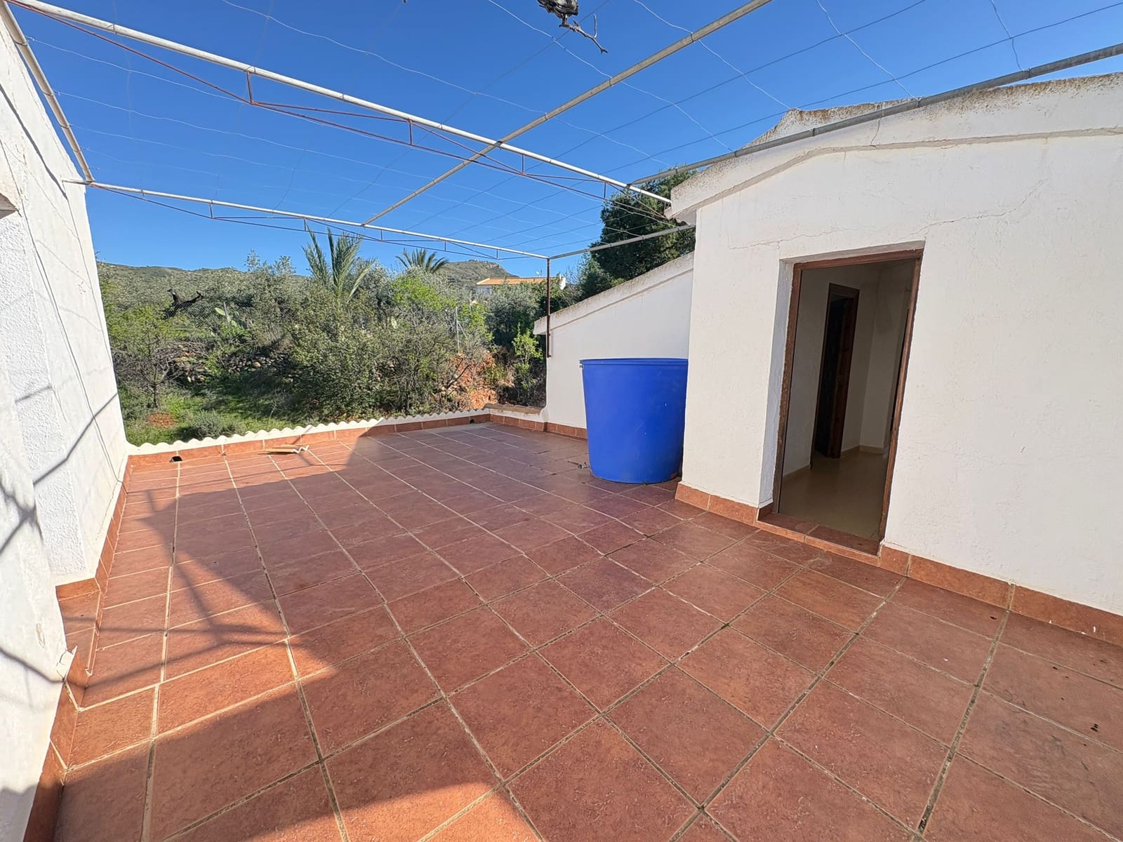 6 bedroom Finca/Country House for sale in Albanchez - € 120,000 (Ref: 9678137)