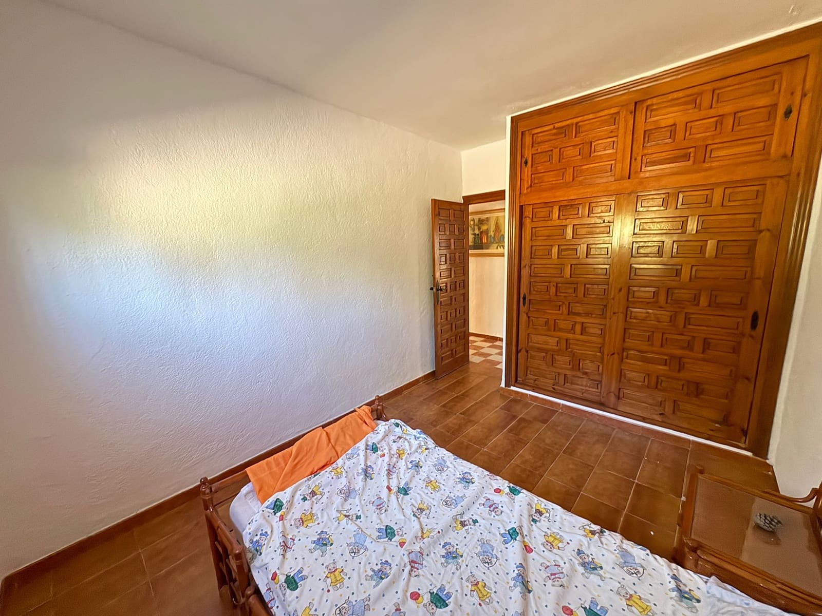 6 bedroom Finca/Country House for sale in Albanchez - € 120,000 (Ref: 9678137)