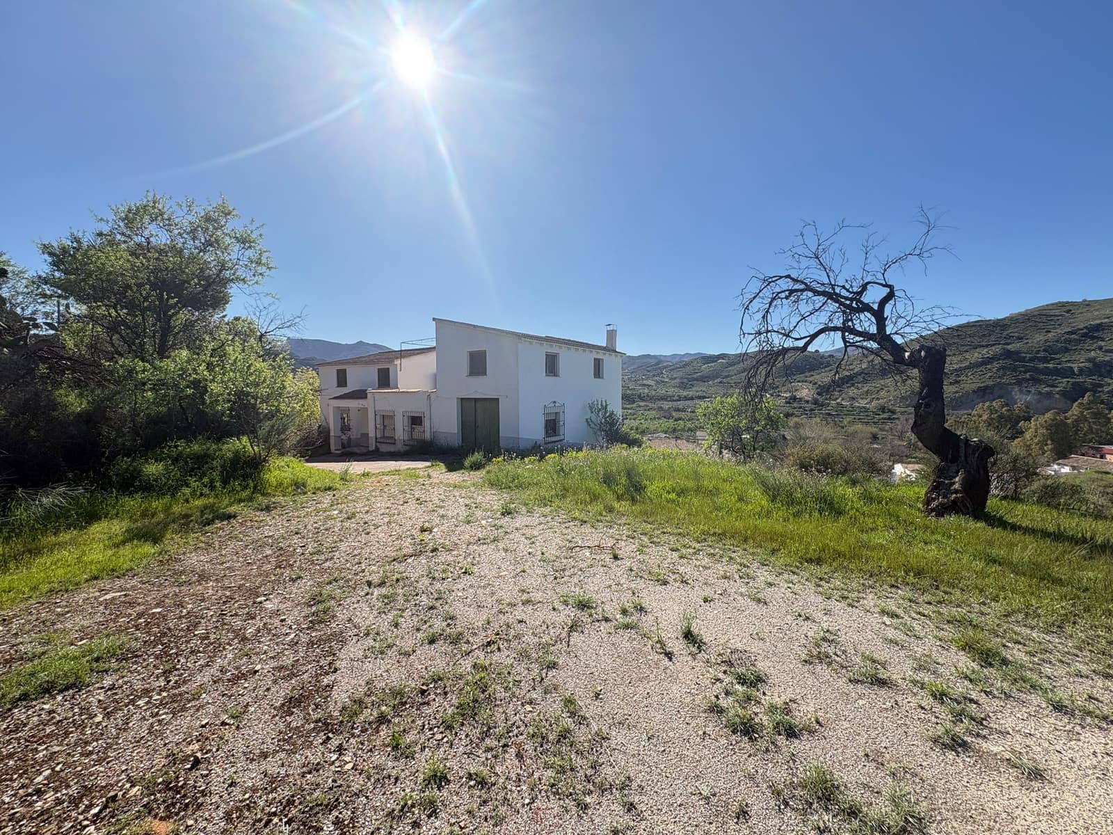 6 bedroom Finca/Country House for sale in Albanchez - € 120,000 (Ref: 9678137)