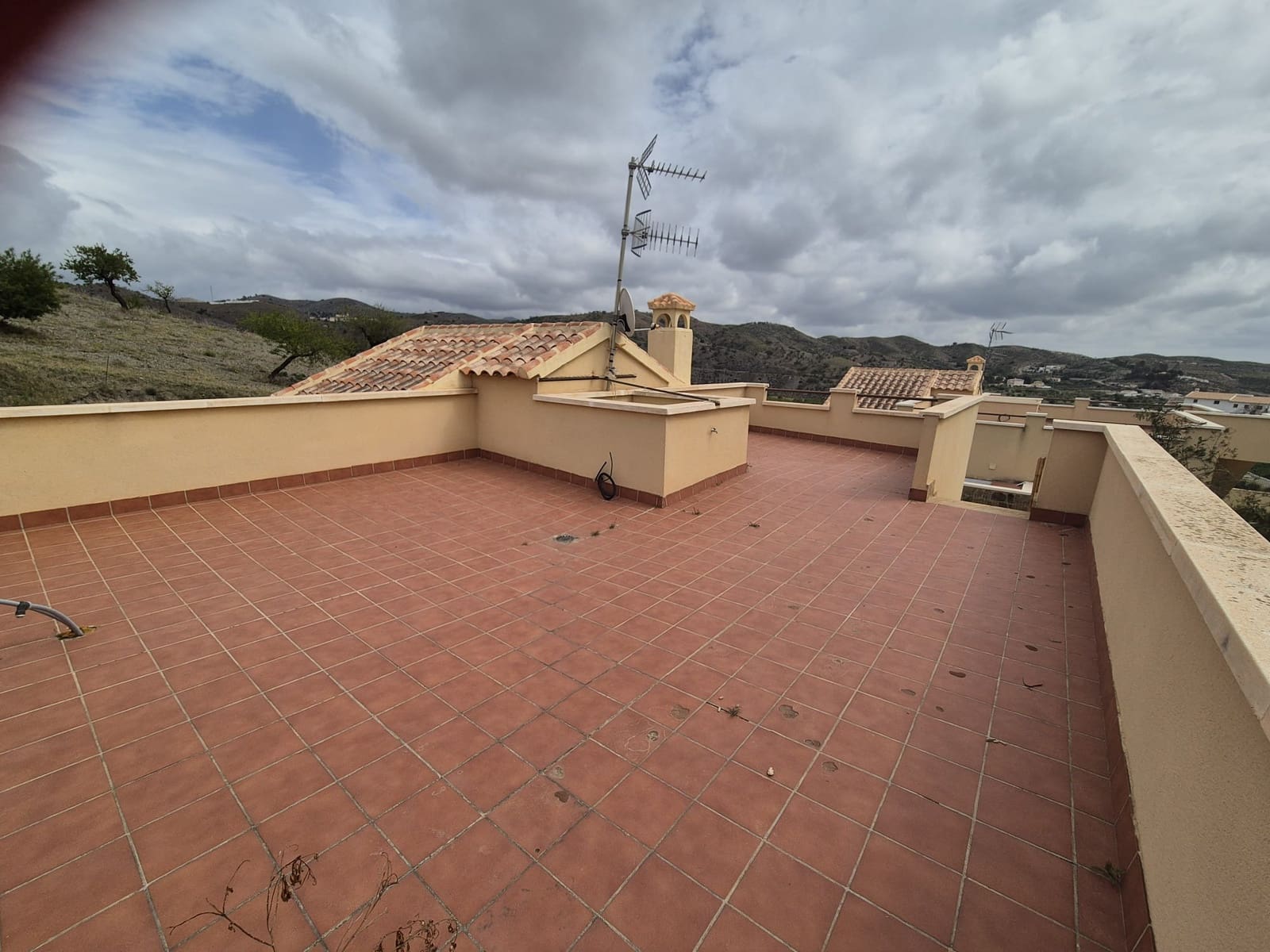 2 bedroom Semi-detached Villa for sale in Huercal-Overa with garage - € 165,000 (Ref: 9691477)