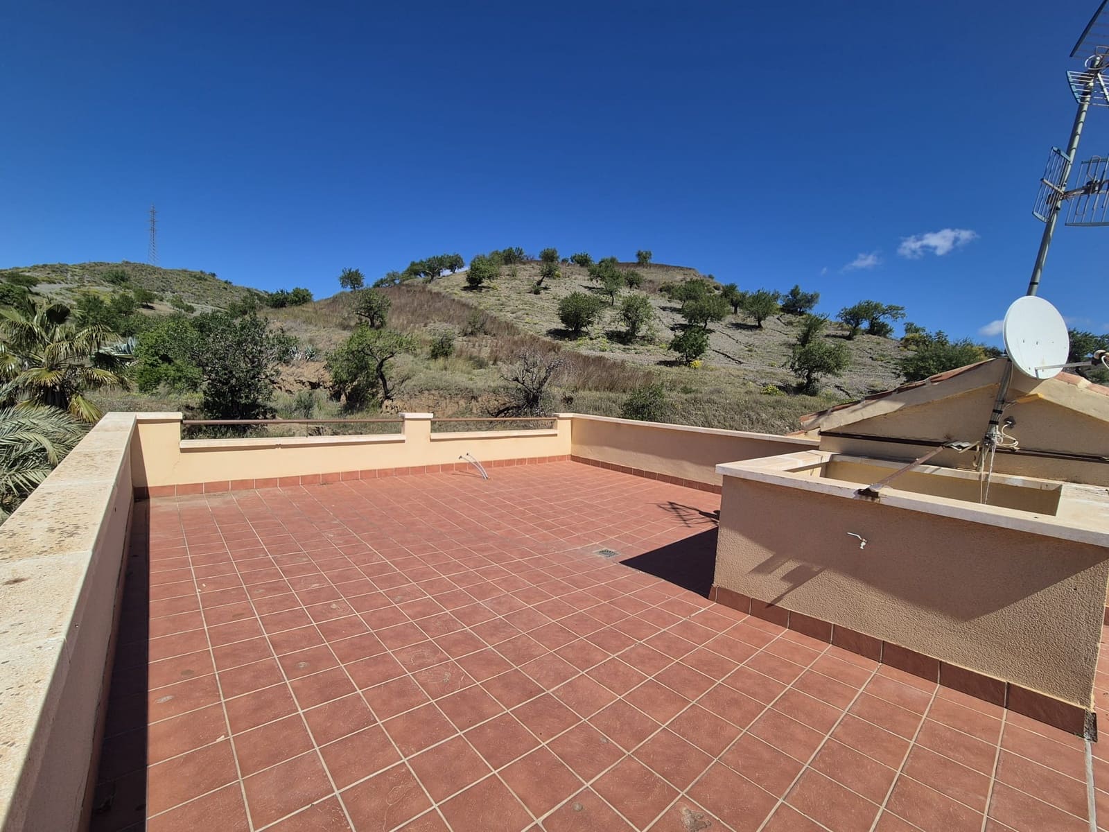 2 bedroom Semi-detached Villa for sale in Huercal-Overa with garage - € 165,000 (Ref: 9691477)