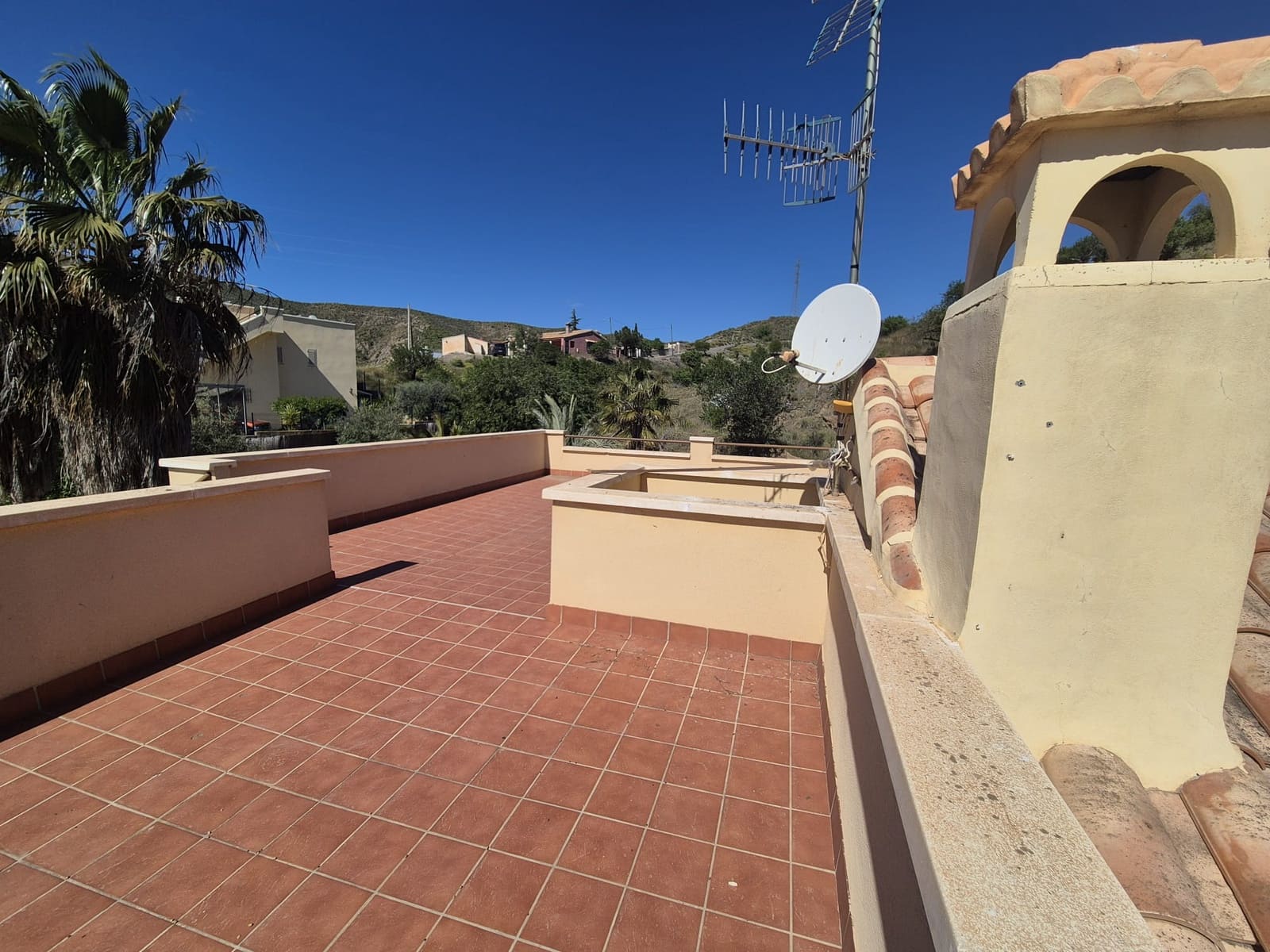 2 bedroom Semi-detached Villa for sale in Huercal-Overa with garage - € 165,000 (Ref: 9691477)