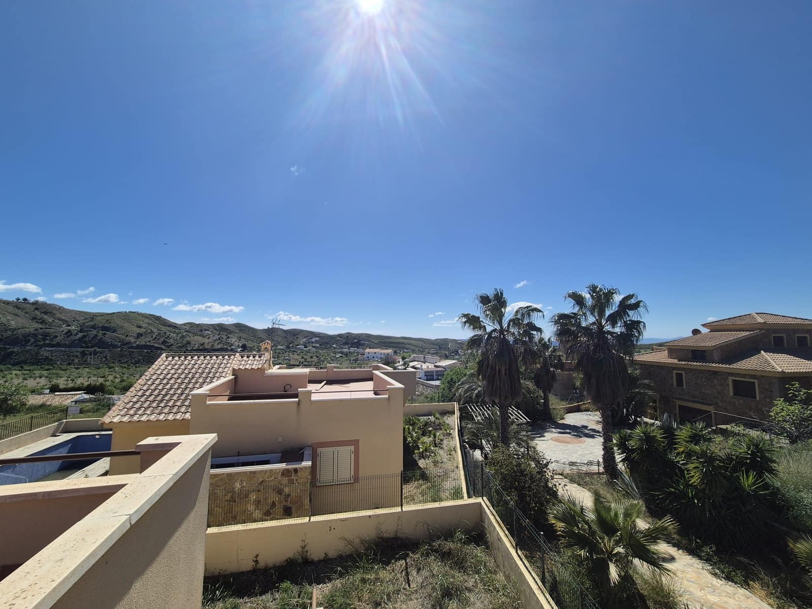 2 bedroom Semi-detached Villa for sale in Huercal-Overa with garage - € 165,000 (Ref: 9691477)