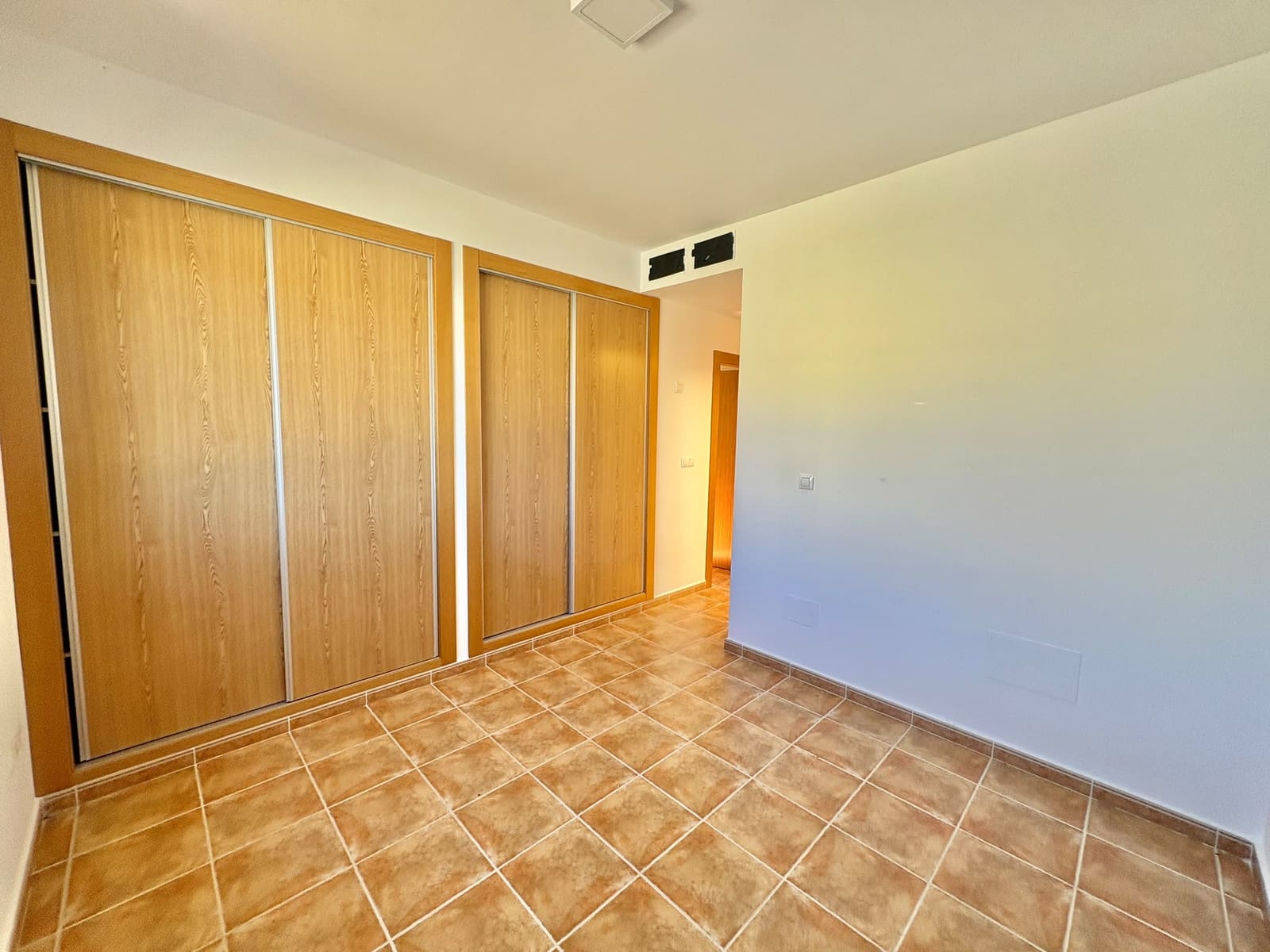 2 sovrum Semi-fristående Villa till salu i Huercal-Overa med garage - 165 000 € (Ref: 9691477)