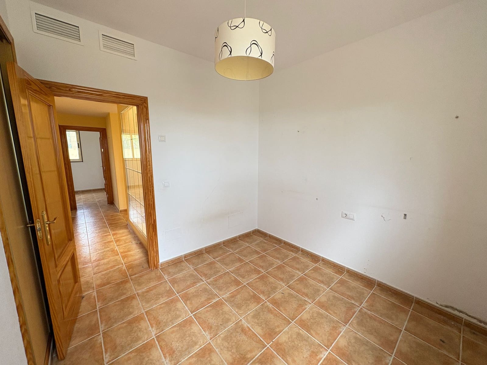 3 bedroom Semi-detached Villa for sale in Huercal-Overa with pool - € 199,000 (Ref: 9691501)