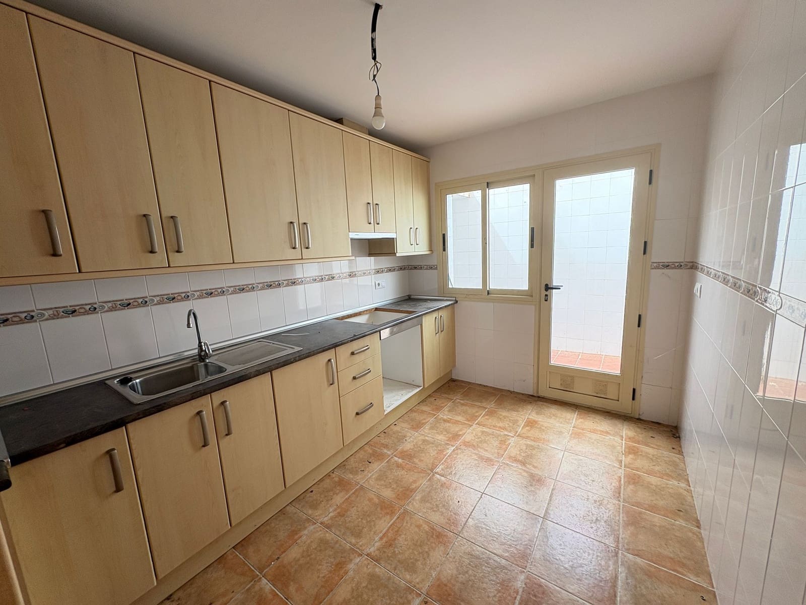 3 bedroom Semi-detached Villa for sale in Huercal-Overa with pool - € 199,000 (Ref: 9691501)