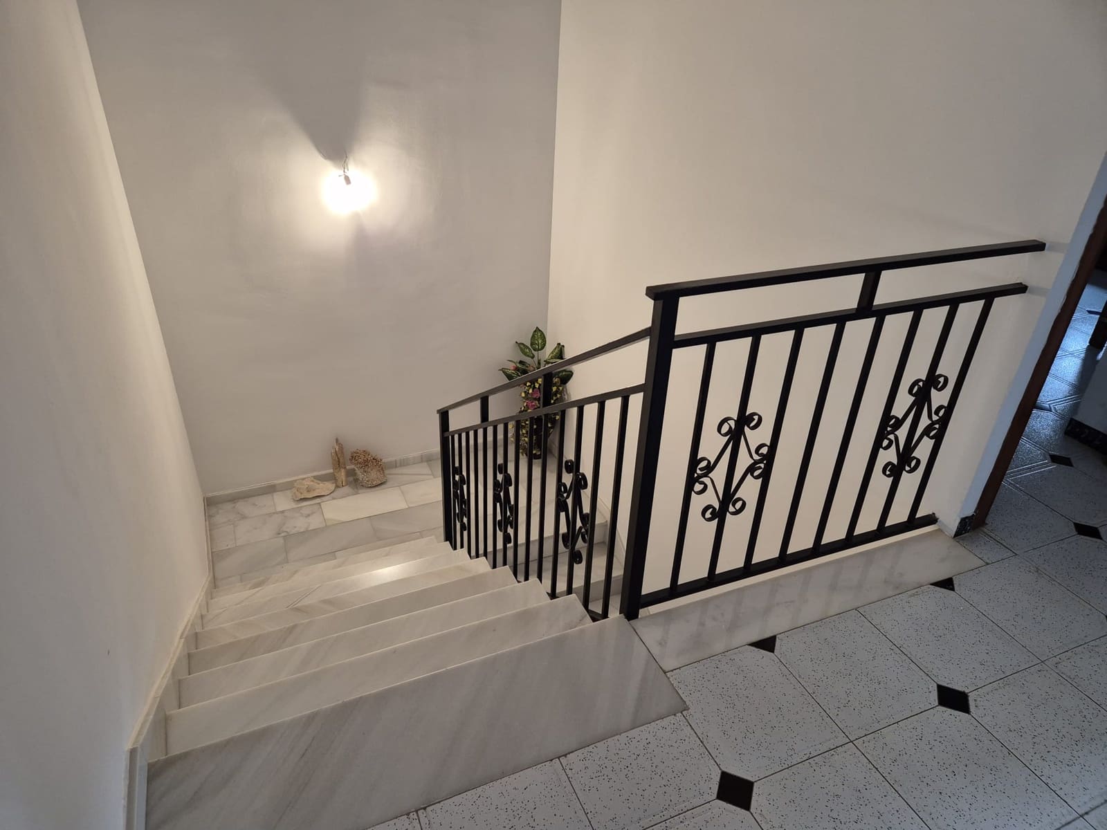 5 bedroom Townhouse for sale in Chercos - € 80,000 (Ref: 9720400)