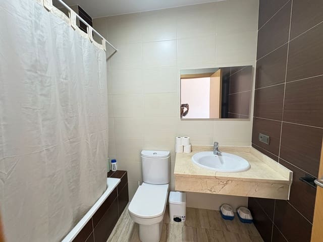 4 camera da letto Appartamento da affittare in Albox con garage - 600 € (Rif: 9720406)