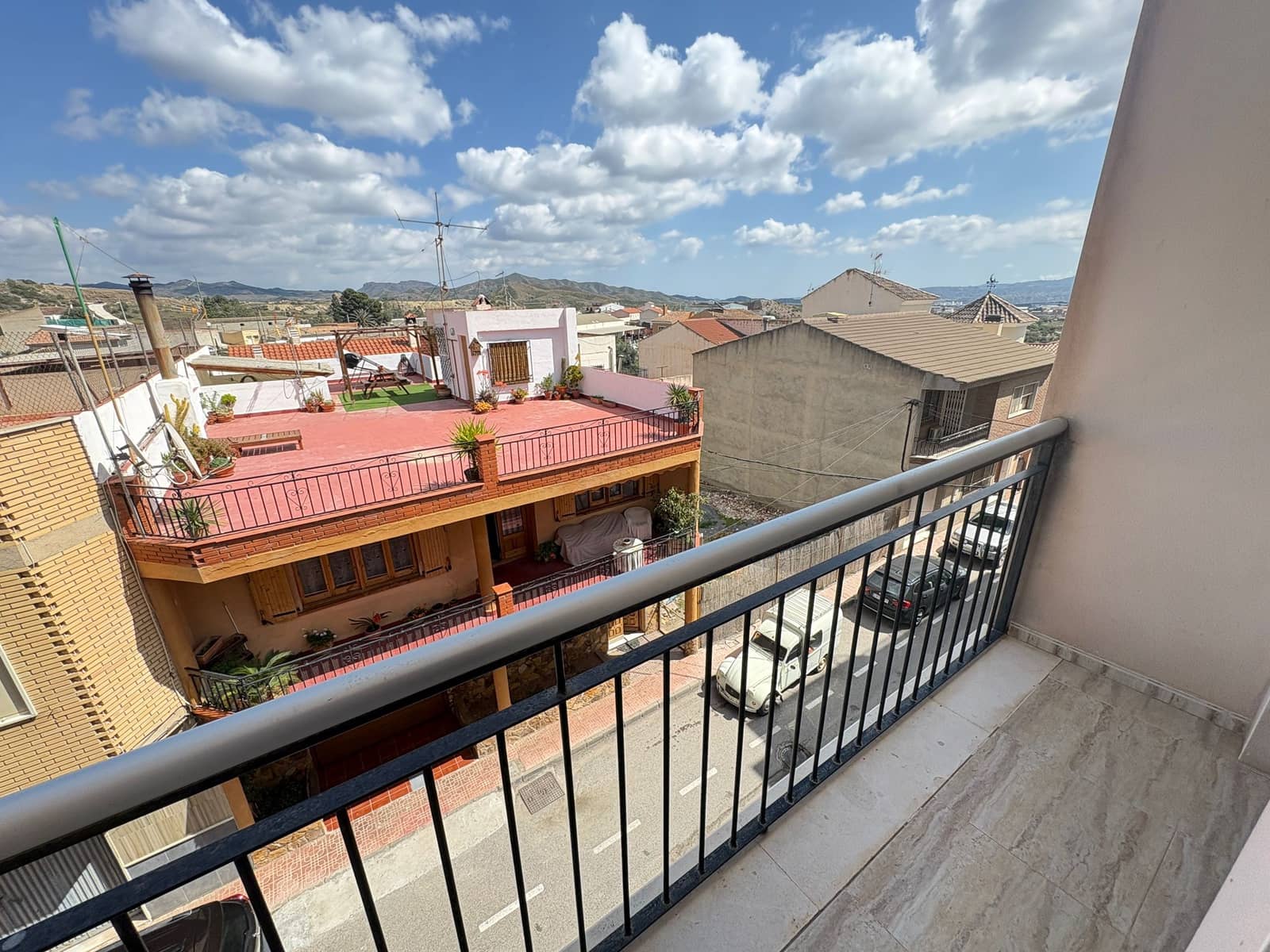 4 bedroom Apartment for rent in Albox with garage - € 600 (Ref: 9720406)