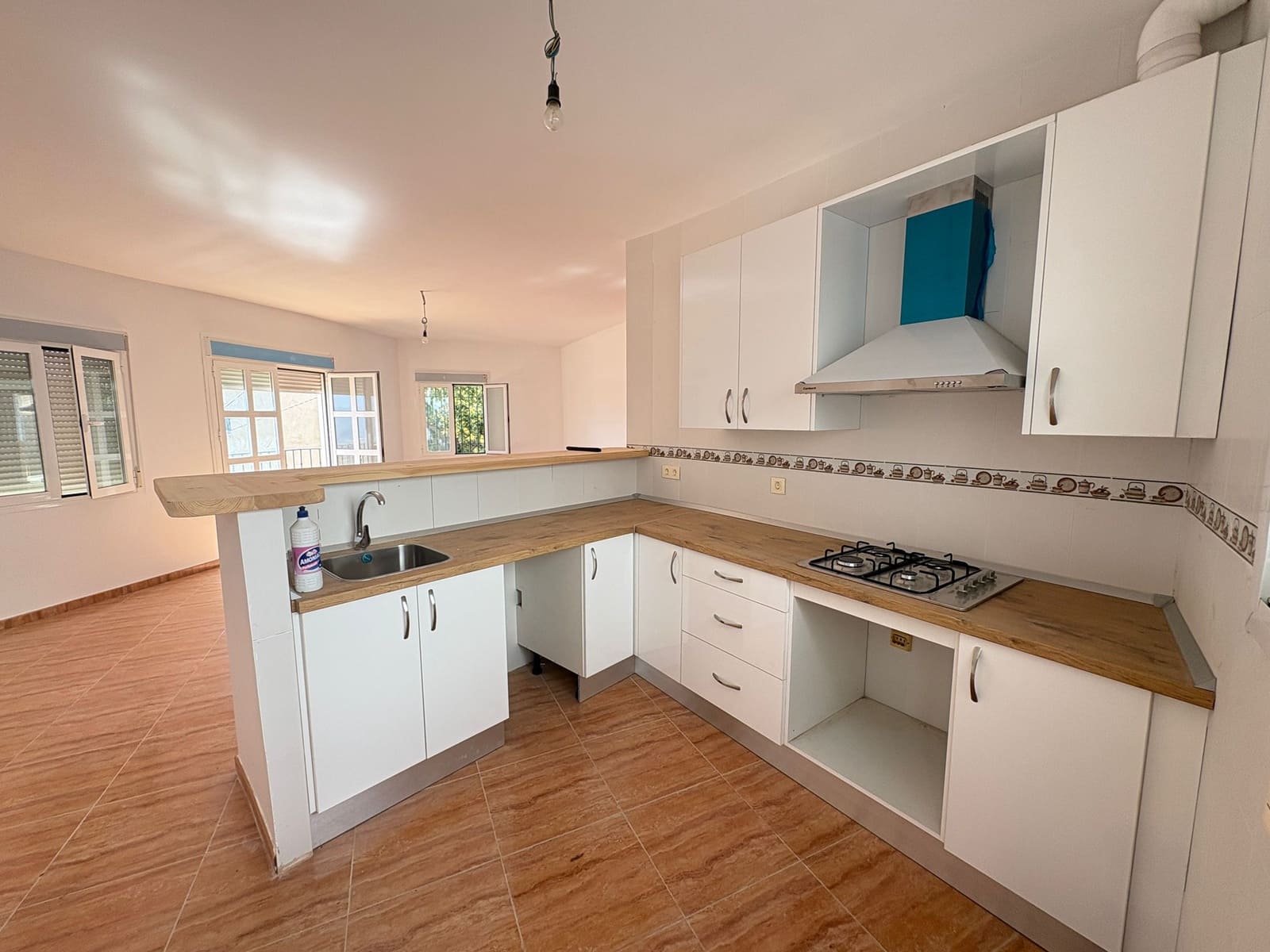 4 Zimmer Haus zu vermieten in Lucar - 800 € (Ref: 9733230)