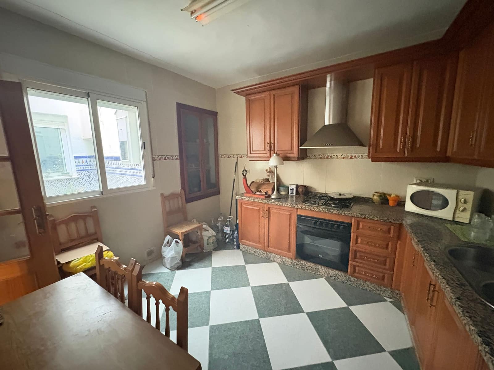 6 bedroom Townhouse for sale in Albanchez - € 93,000 (Ref: 9823114)