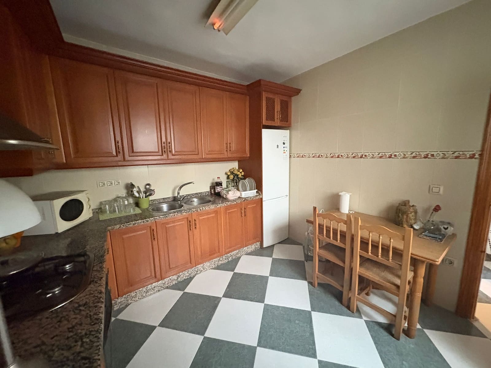 6 bedroom Townhouse for sale in Albanchez - € 93,000 (Ref: 9823114)