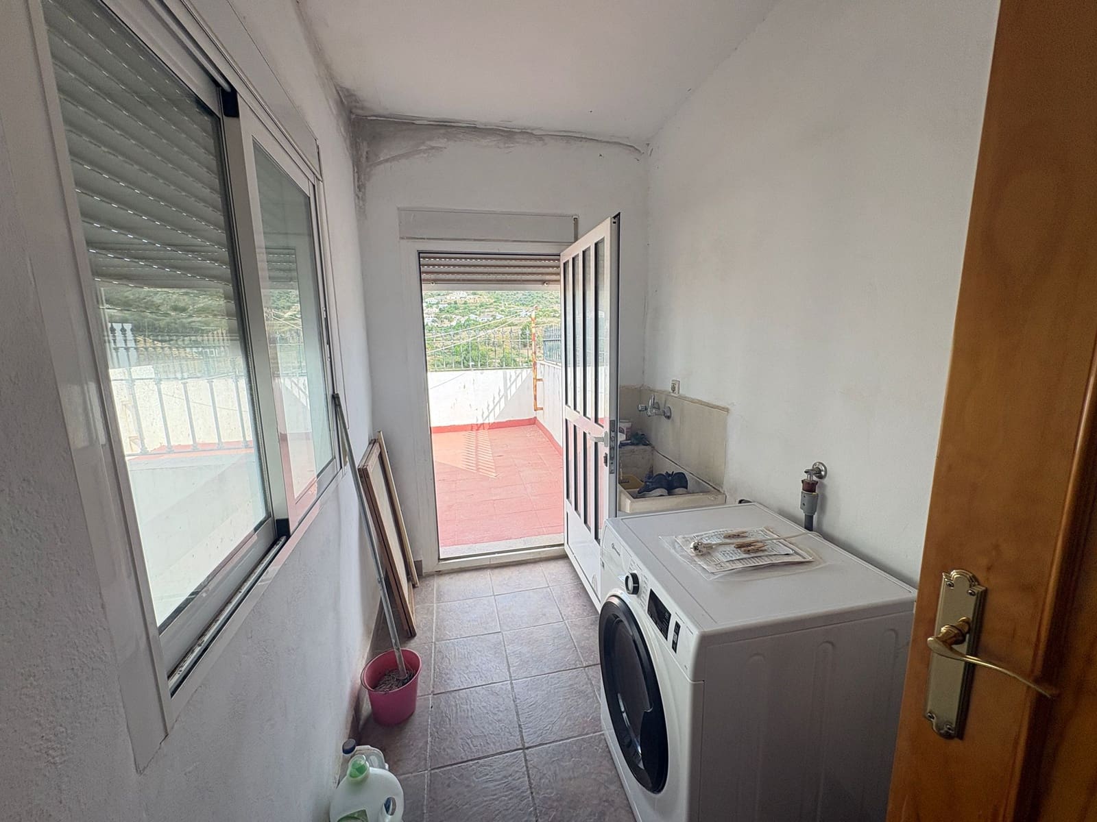 6 bedroom Townhouse for sale in Albanchez - € 93,000 (Ref: 9823114)