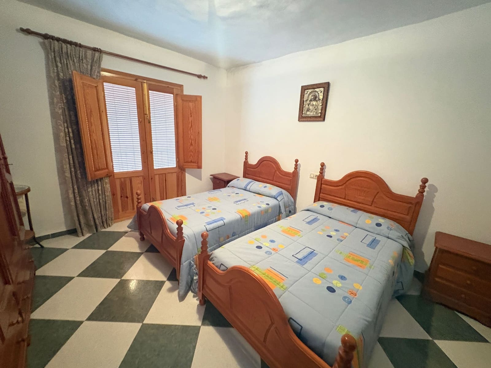 6 bedroom Townhouse for sale in Albanchez - € 93,000 (Ref: 9823114)
