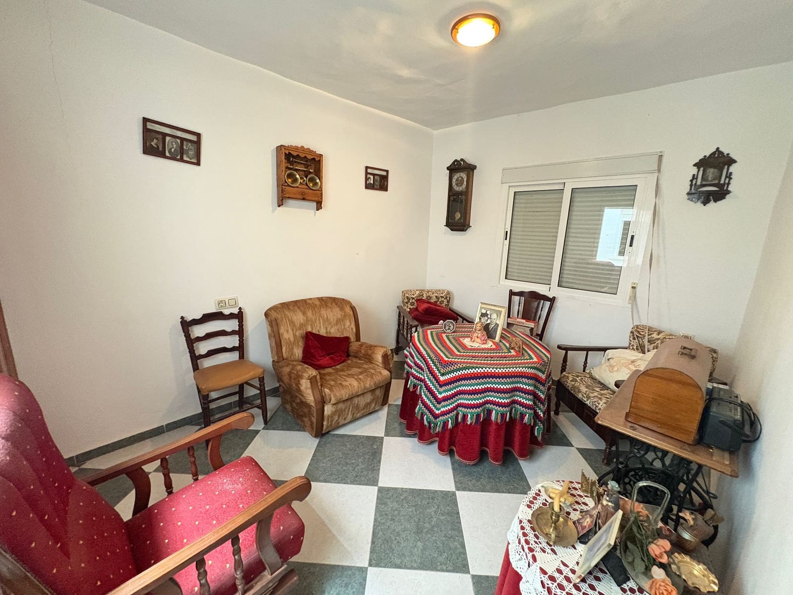 6 bedroom Townhouse for sale in Albanchez - € 93,000 (Ref: 9823114)