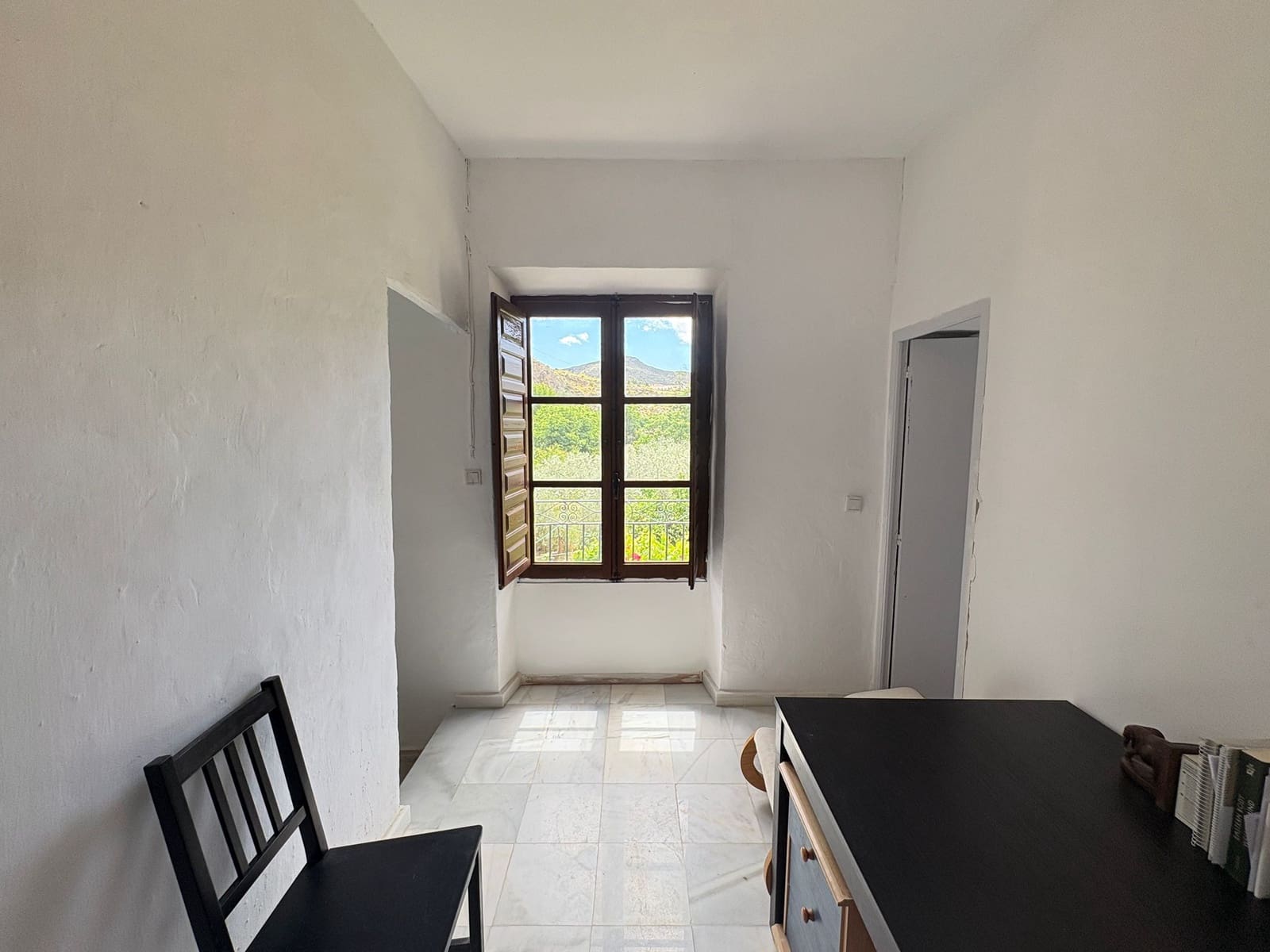 3 bedroom Finca/Country House for sale in Albanchez - € 111,000 (Ref: 9829731)