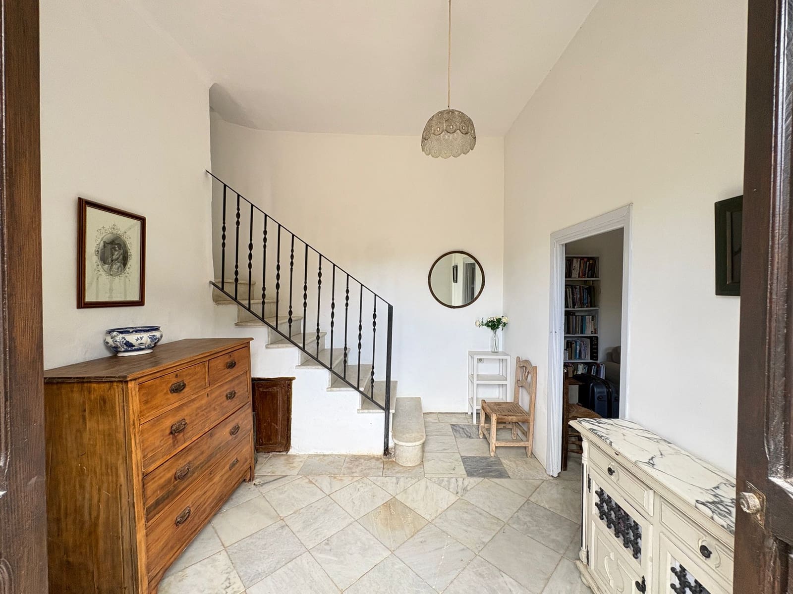3 bedroom Finca/Country House for sale in Albanchez - € 111,000 (Ref: 9829731)
