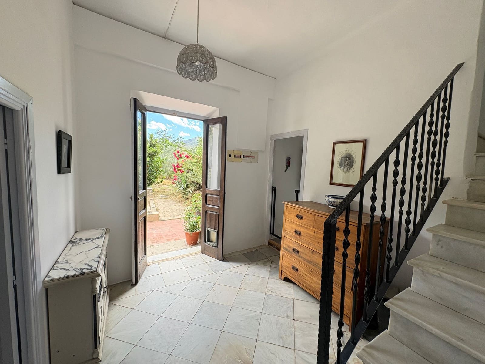 3 bedroom Finca/Country House for sale in Albanchez - € 111,000 (Ref: 9829731)