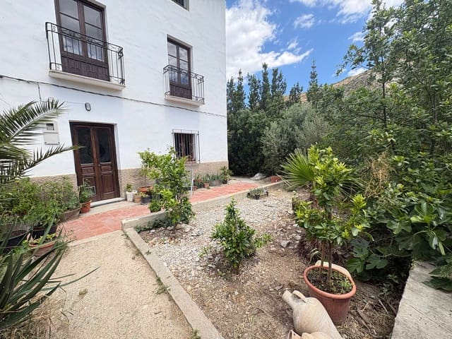 3 soveværelse Finca/Landehus til salg i Albanchez - € 111.000 (Ref: 9829731)