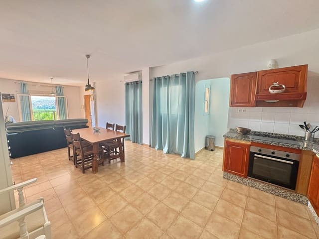 3 soveværelse Lejlighed til leje i Almanzora, Cantoria med garage - € 550 (Ref: 9834198)