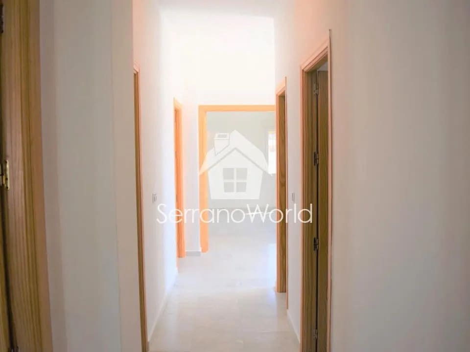3 bedroom Semi-detached Villa for rent in Almanzora with garage - € 850 (Ref: 9867626)