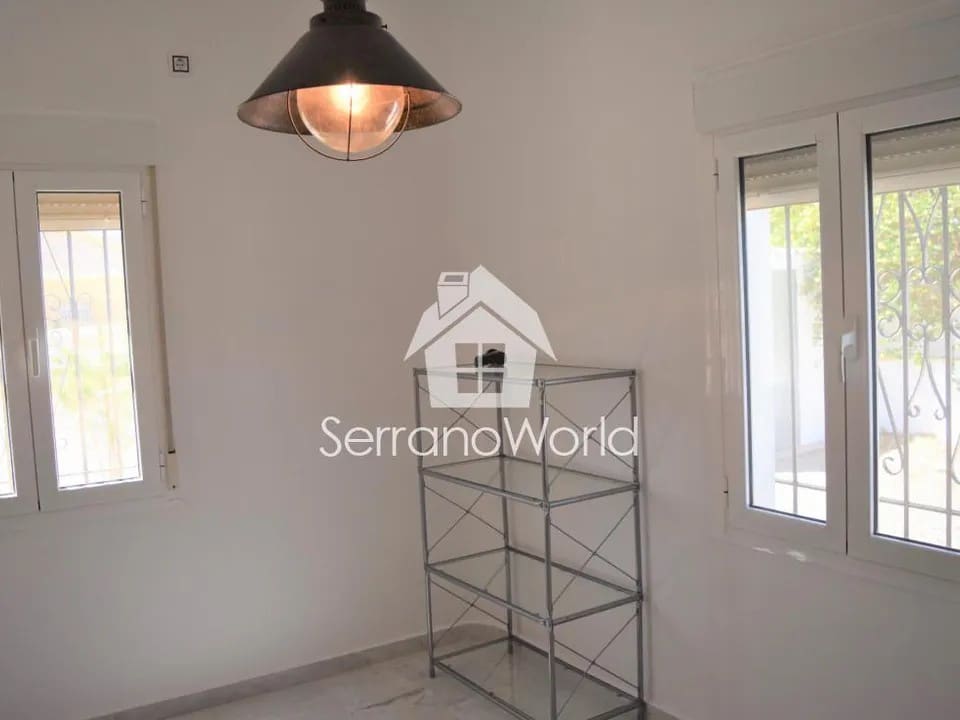 3 bedroom Semi-detached Villa for rent in Almanzora with garage - € 850 (Ref: 9867626)