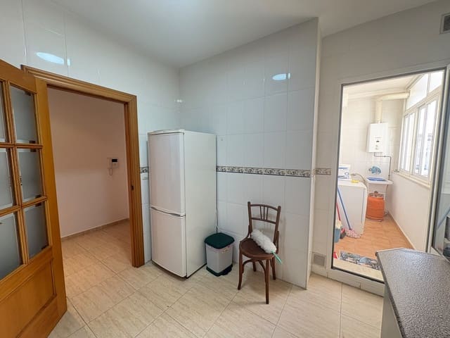 3 makuuhuone Huoneisto vuokrattavana paikassa Albox - 600 € (Ref: 9927919)