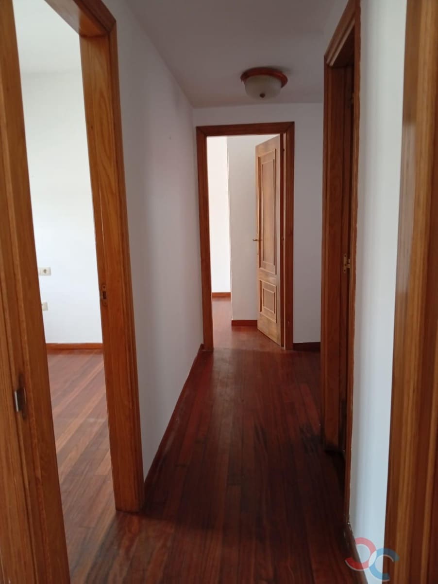 3 Zimmer Haus zu verkaufen in Marin - 175.000 € (Ref: 10004838)