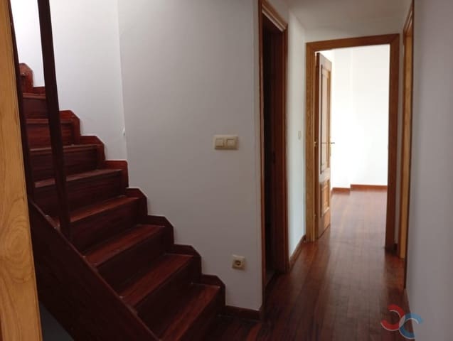 3 Zimmer Haus zu verkaufen in Marín - 175.000 € (Ref: 10004838)