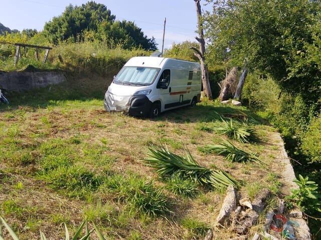 Finca/Herregård til salgs i Poio - € 15 000 (Ref: 10012654)