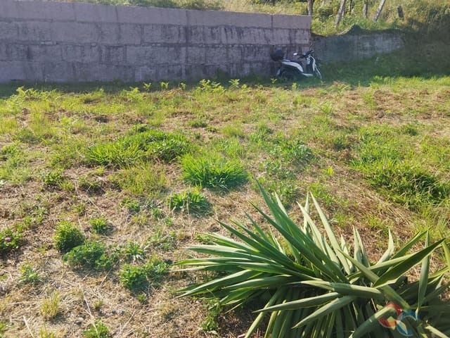 Finca/Herregård til salgs i Poio - € 15 000 (Ref: 10012654)