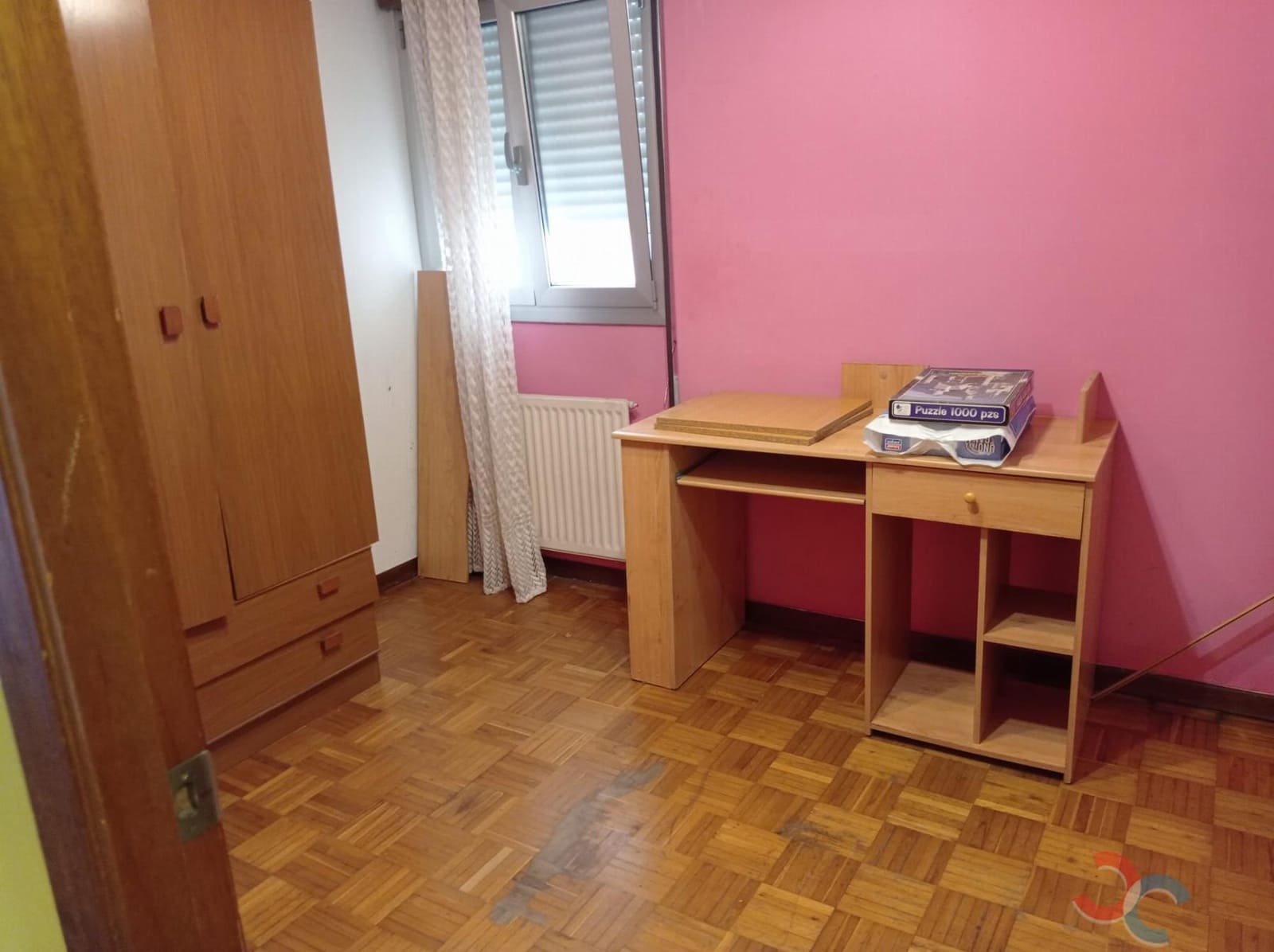 4 bedroom Flat for sale in Marin with garage - € 225,000 (Ref: 10023390)