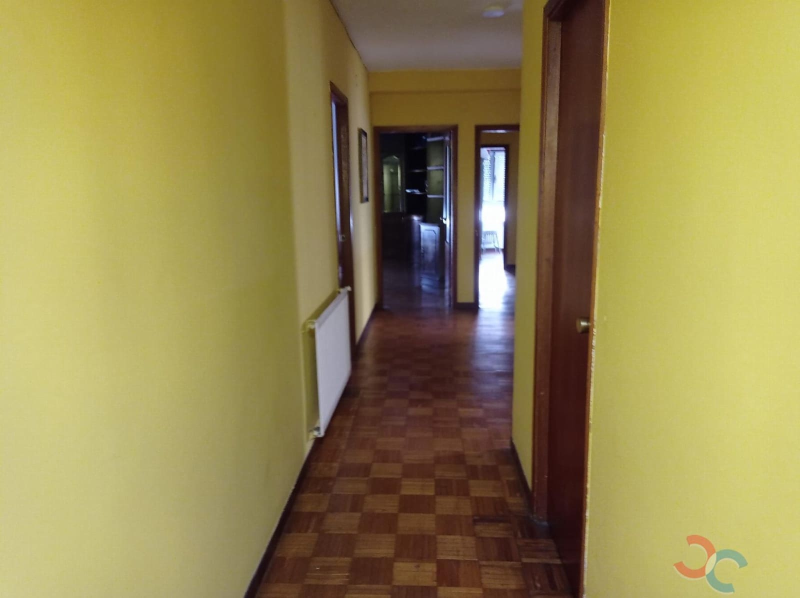 4 bedroom Flat for sale in Marin with garage - € 225,000 (Ref: 10023390)