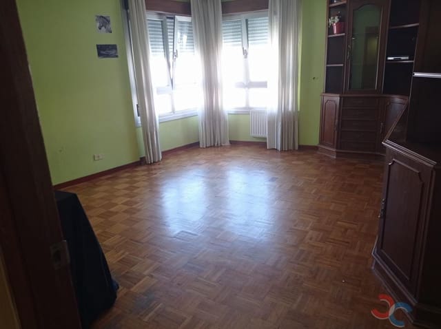4 soverom Leilighet til salgs i Marín med garasje - € 225 000 (Ref: 10023390)