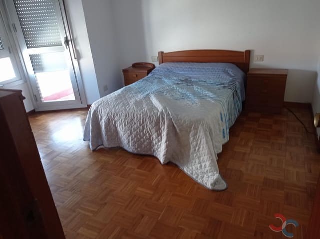 4 soverom Leilighet til salgs i Marín med garasje - € 225 000 (Ref: 10023390)
