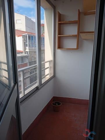 4 slaapkamer Flat te koop in Marín met garage - € 225.000 (Ref: 10023390)