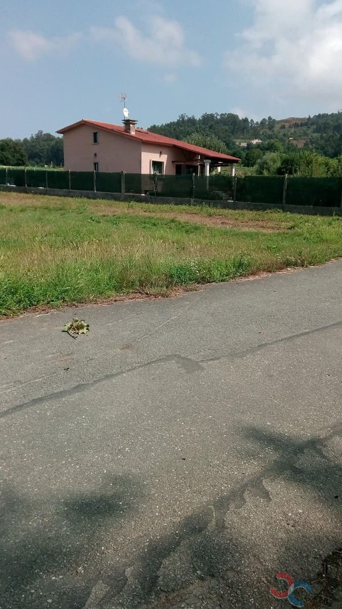 Quinta/Casa Rural para venda em Marin - 20 000 € (Ref: 10034684)