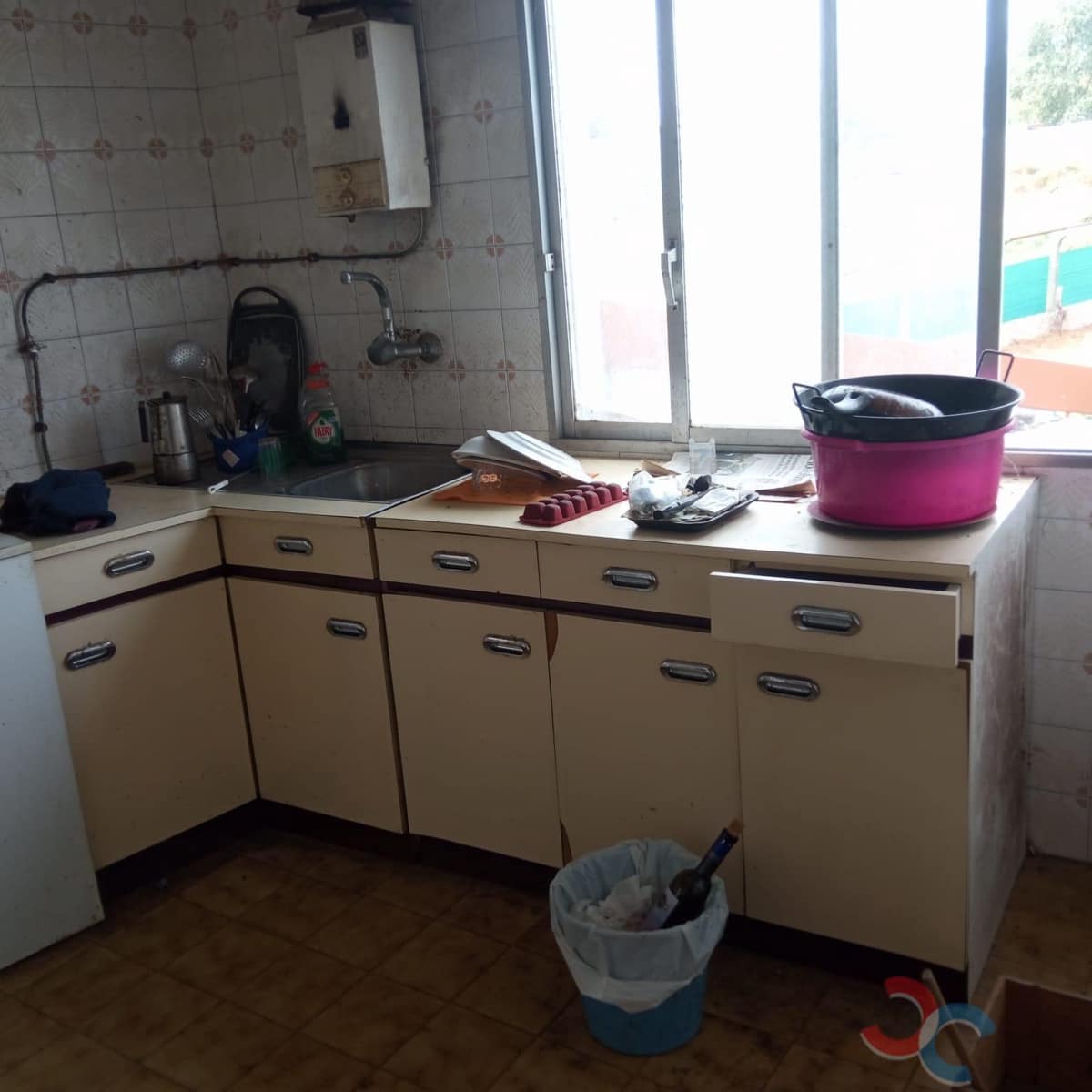 2 soveværelse Byhus til salg i Pontevedra by med garage - € 120.000 (Ref: 10040152)
