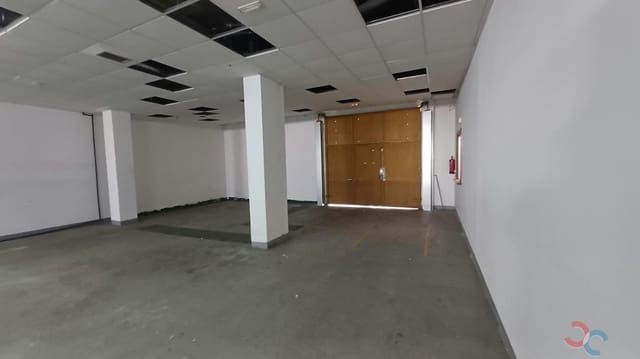 4 makuuhuone Kaupallinen myytävänä paikassa Marín mukana 
autotalli - 230 000 € (Ref: 10042253)