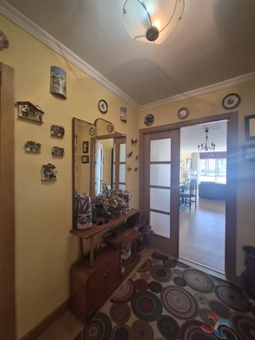 Piso de 3 habitaciones en Marín en venta con garaje - 200.000 € (Ref: 10062157)