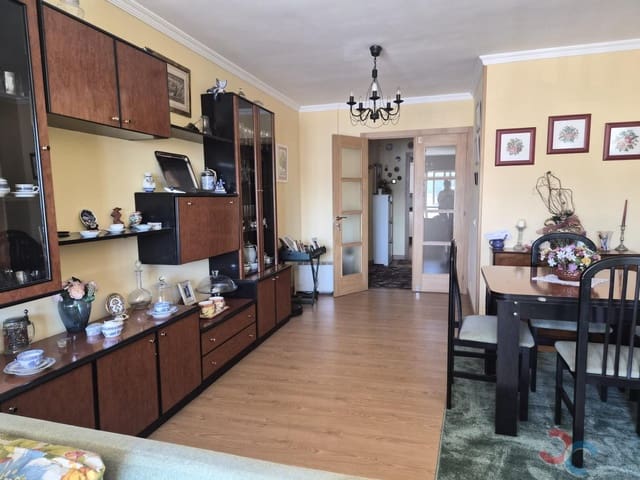 Piso de 3 habitaciones en Marín en venta con garaje - 200.000 € (Ref: 10062157)