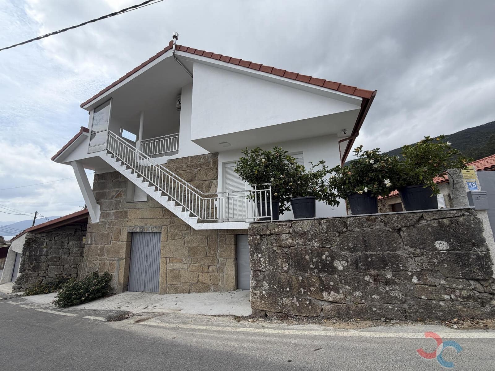 4 bedroom Finca/Country House for sale in Vilaboa with garage - € 460,000 (Ref: 10065691)