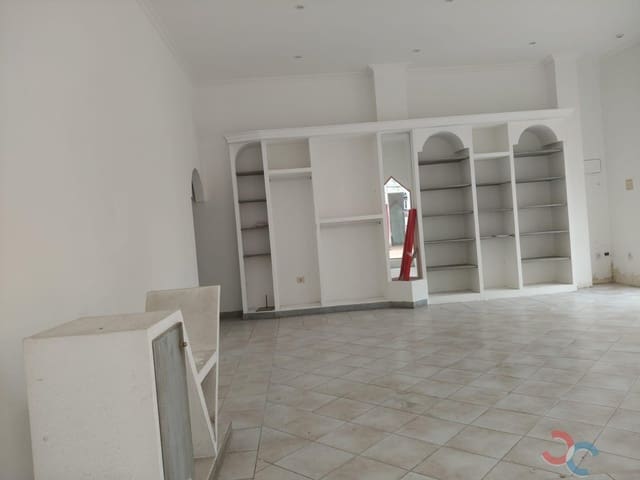 2 bedroom Commercial for sale in Marín - € 115,000 (Ref: 4802276)