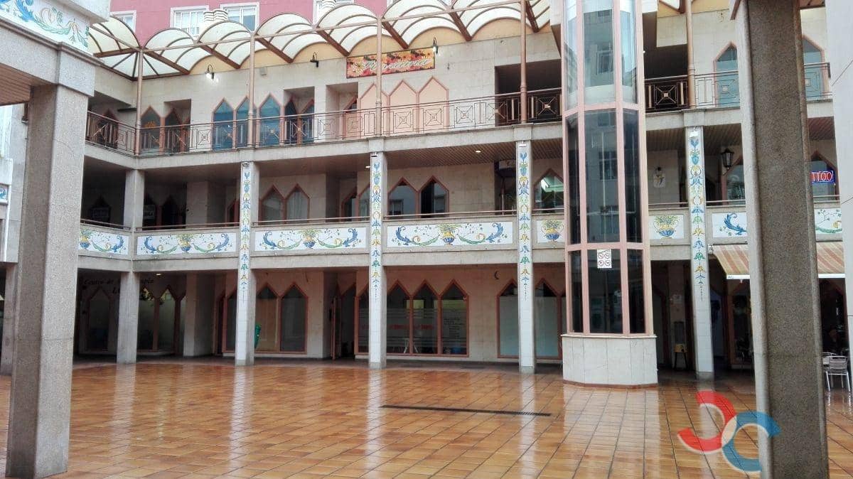 2 bedroom Commercial for sale in Marin - € 115,000 (Ref: 4802276)