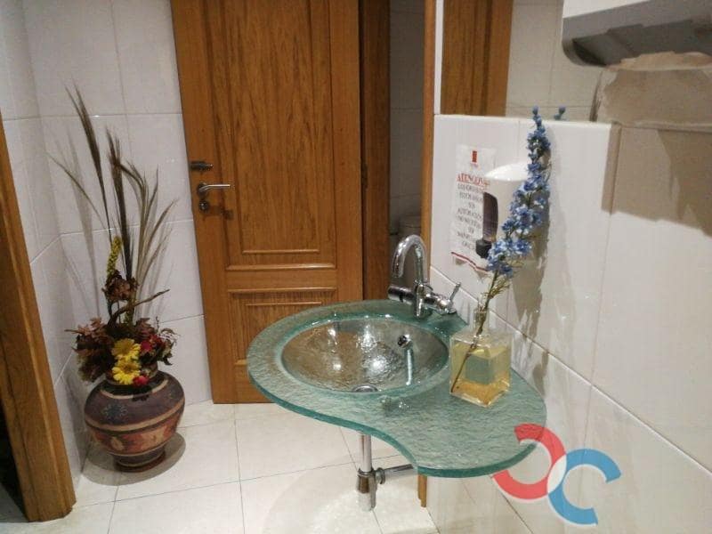 5 slaapkamer Commercieel te koop in Marin - € 150.000 (Ref: 4803065)