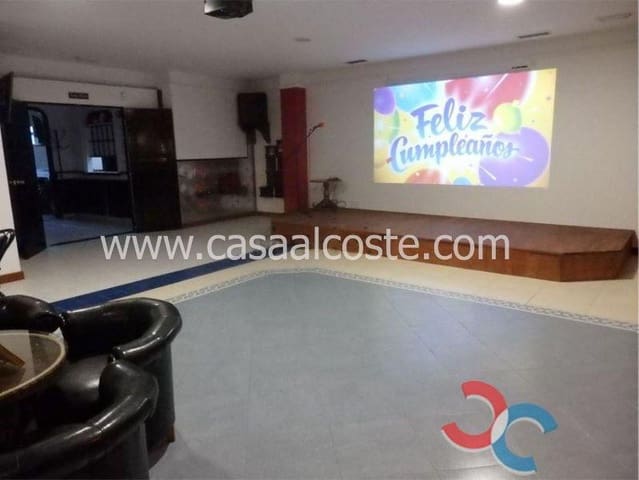 Commercial for sale in Marín - € 150,000 (Ref: 4803104)