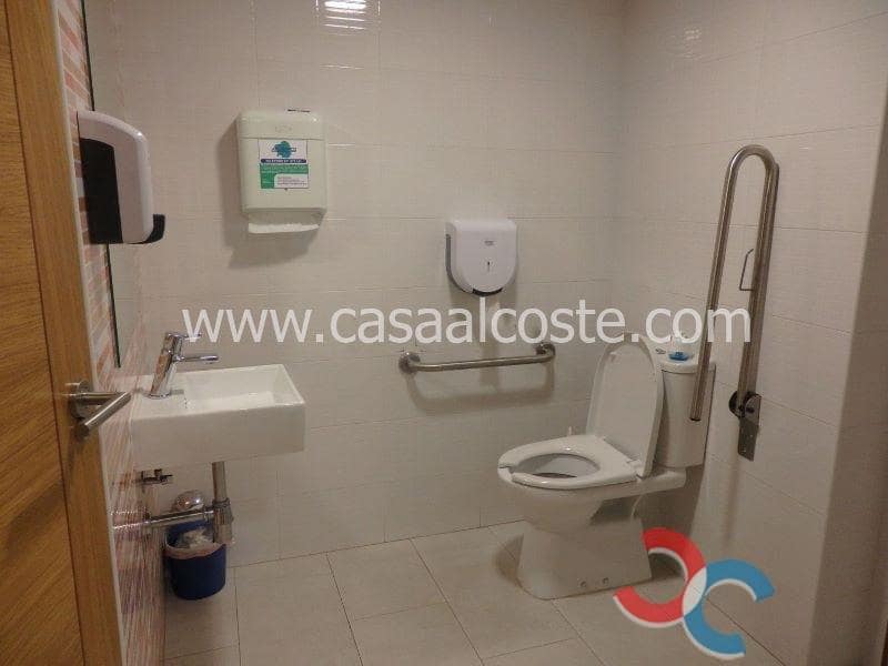 Commercial for sale in Marin - € 150,000 (Ref: 4803104)